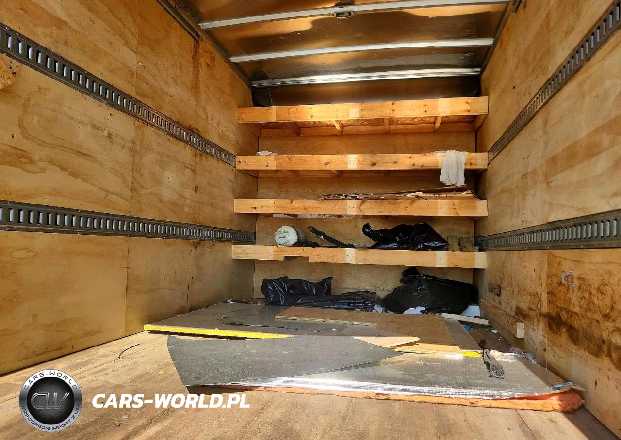 2019 Chevrolet 3500 Box Truck VIN:54DBDW1B5KS809836 - 12
