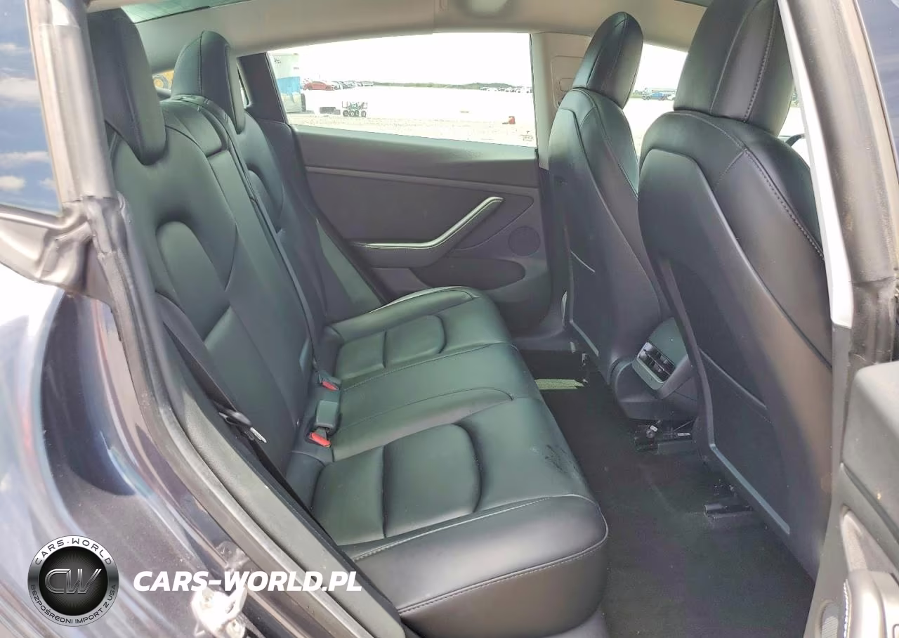 2021 Tesla Model 3 VIN:5YJ3E1EAXMF083076 - 10