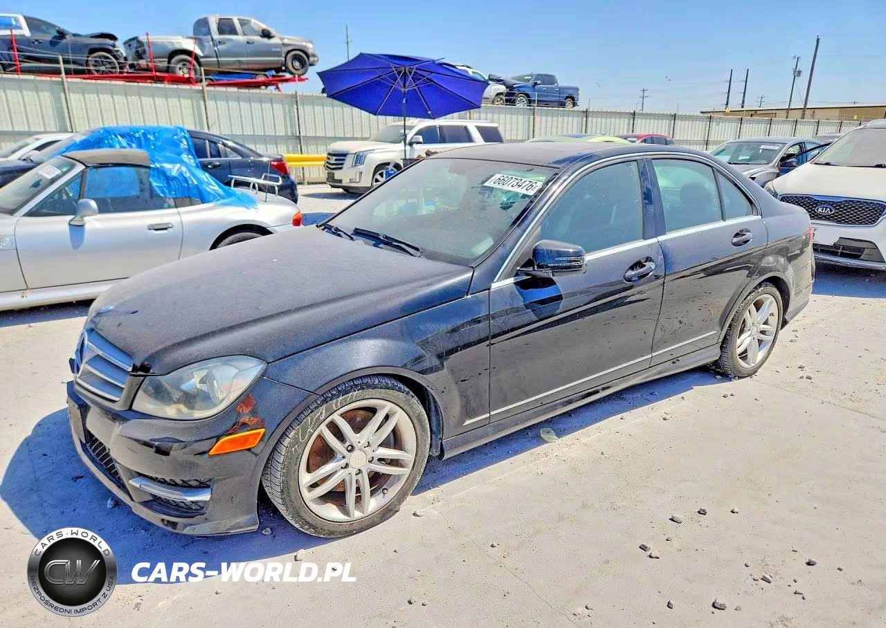2013 Mercedes-Benz C 300 4Matic