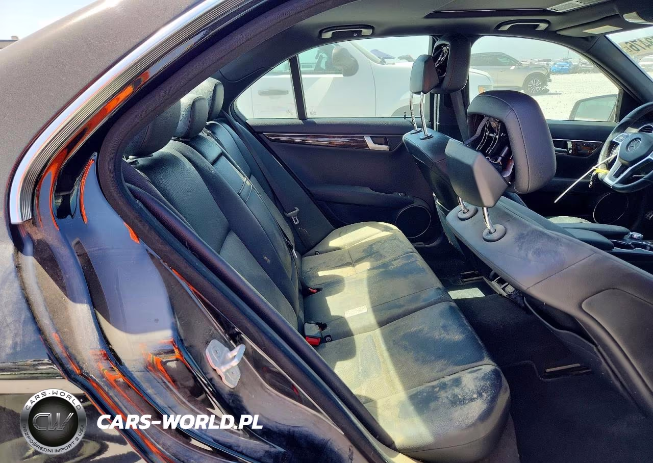 2013 Mercedes-Benz C 300 4Matic VIN:WDDGF8AB0DA778106 - 10