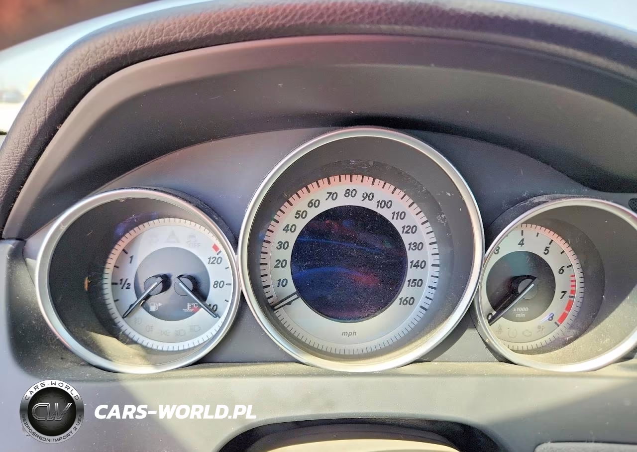 2013 Mercedes-Benz C 300 4Matic VIN:WDDGF8AB0DA778106 - 9