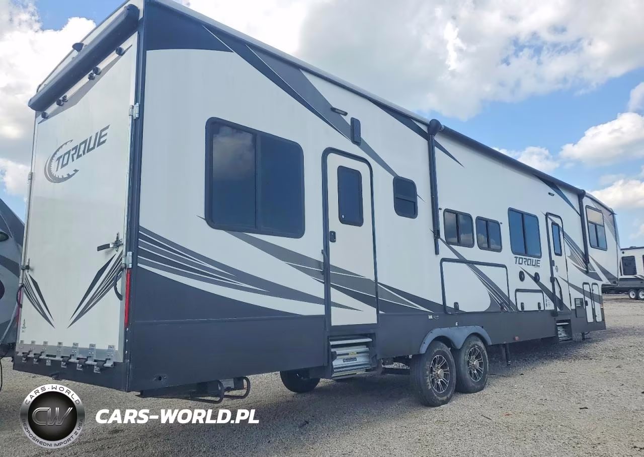 2019 Heartland Torque Camper VIN:5SFCG3924KE402721 - 4