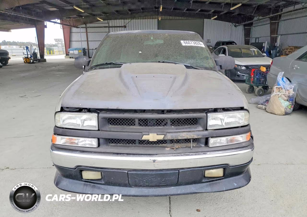 2000 Chevrolet S Truck S10 VIN:1GCCS1445Y8113210 - 5