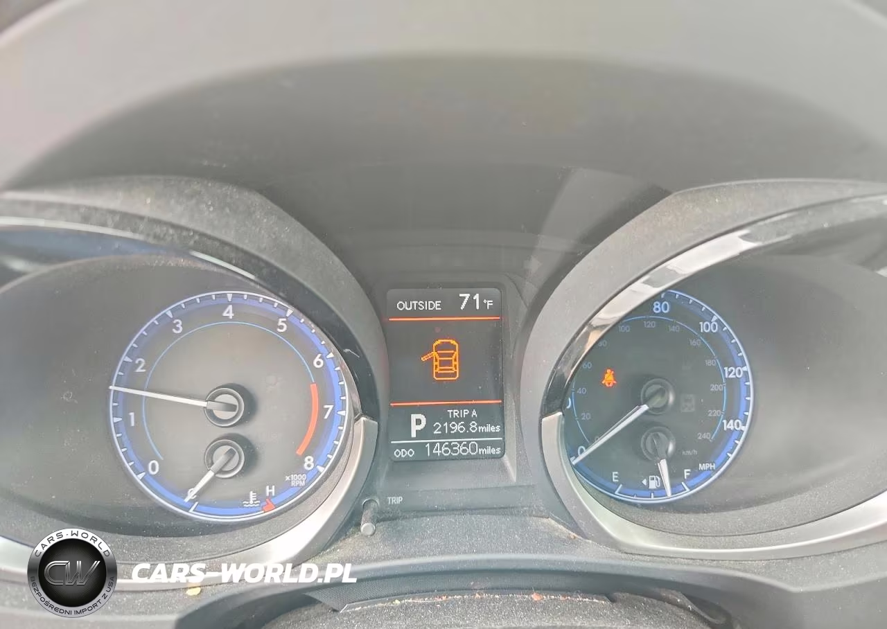 2015 Toyota Corolla S Plus VIN:2T1BURHE7FC367638 - 9