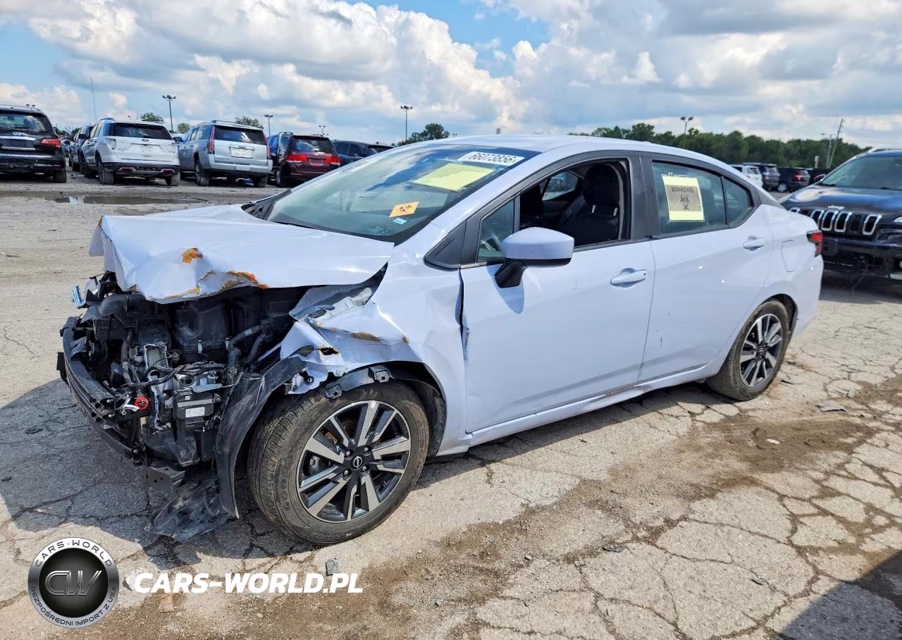 2024 Nissan Versa Sv