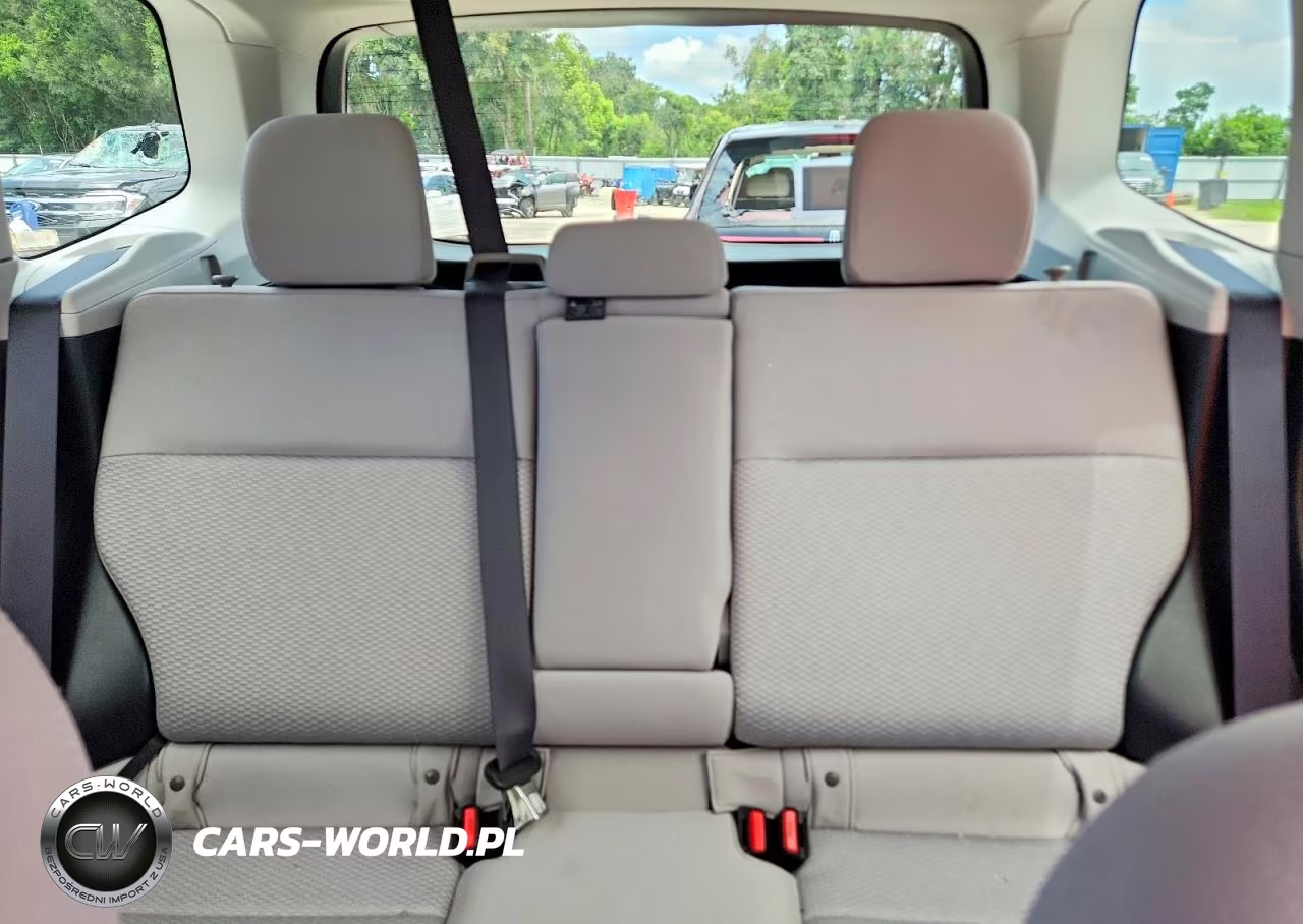2018 Subaru Forester 2.5I Premium VIN:JF2SJAGC4JH576559 - 10