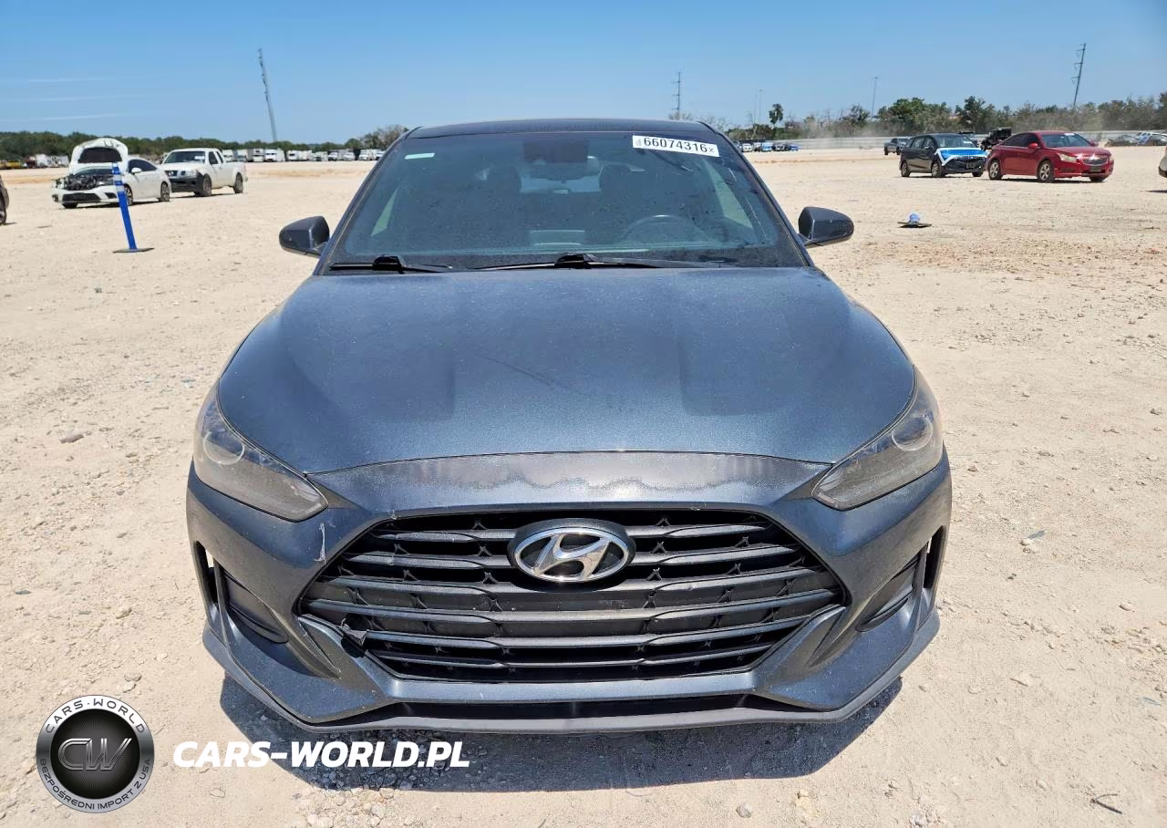 2019 Hyundai Veloster 2.0L Premium VIN:KMHTG6AF6KU013065 - 5
