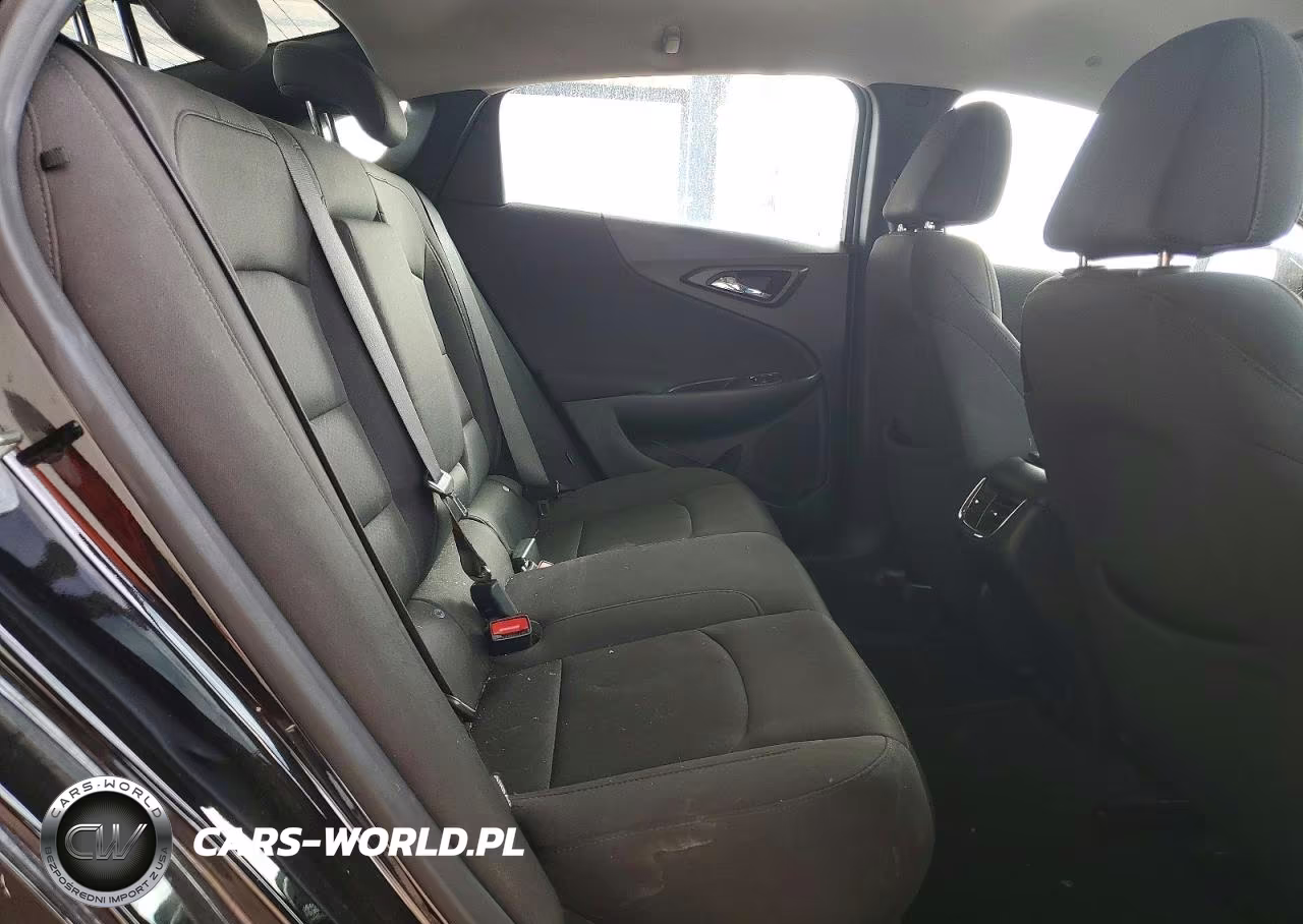 2020 Chevrolet Malibu Lt VIN:1G1ZD5STXLF058207 - 10