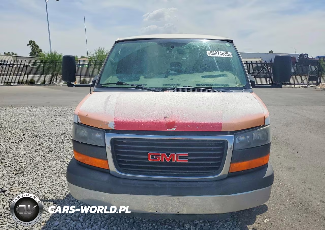 2015 GMC Savana Cut - Box Truck VIN:1GD373CG3F1131442 - 5