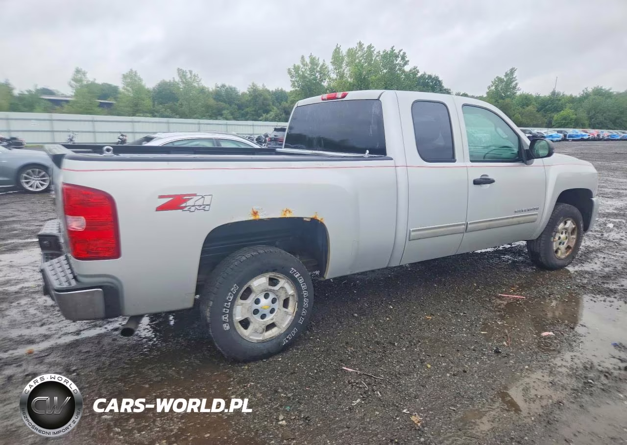 2011 Chevrolet Silverado K1500 Lt VIN:1GCRKSE31BZ205888 - 3