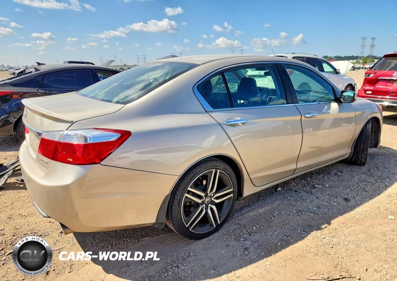 2014 Honda Accord Sport VIN:1HGCR2F57EA030777 - 3