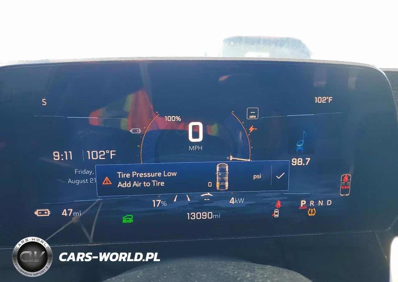 2025 Chevrolet Blazer Lt VIN:3GNKDGRJ5SS134555 - 9