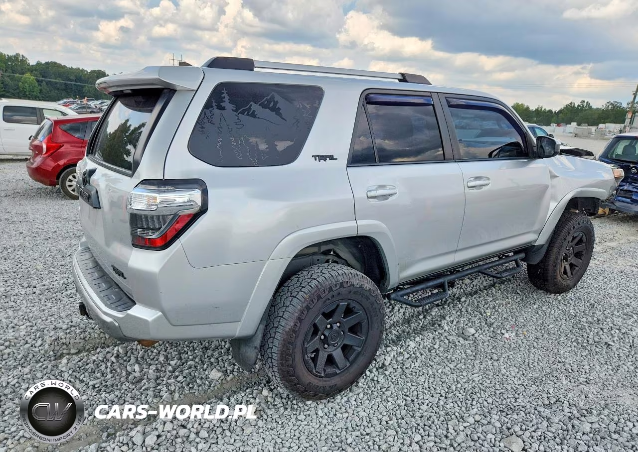 2016 Toyota 4Runner Trail VIN:JTEBU5JR9G5348492 - 3