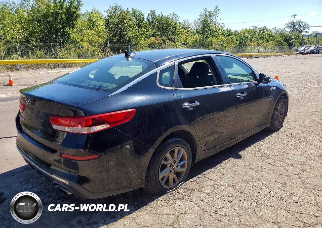 2019 Kia Optima Lx VIN:5XXGT4L32KG324829 - 3