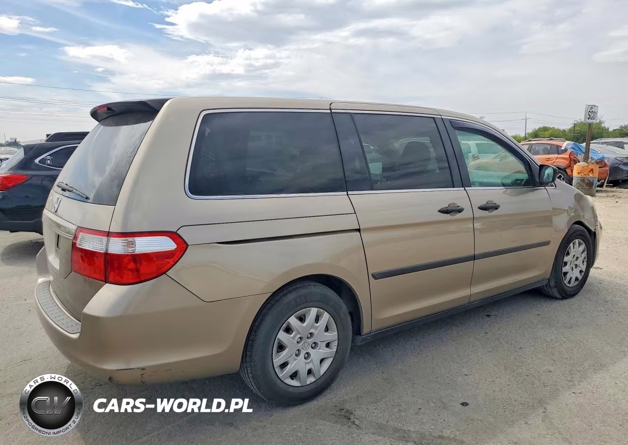 2006 Honda Odyssey Lx VIN:5FNRL38246B100618 - 3