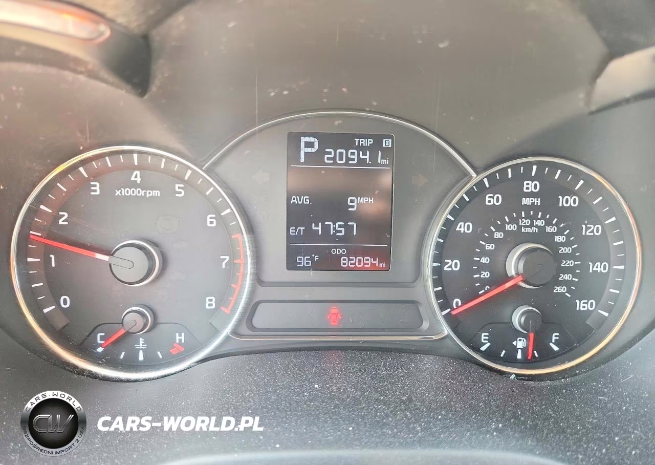 2017 Kia Forte Lx VIN:3KPFK4A73HE047422 - 9