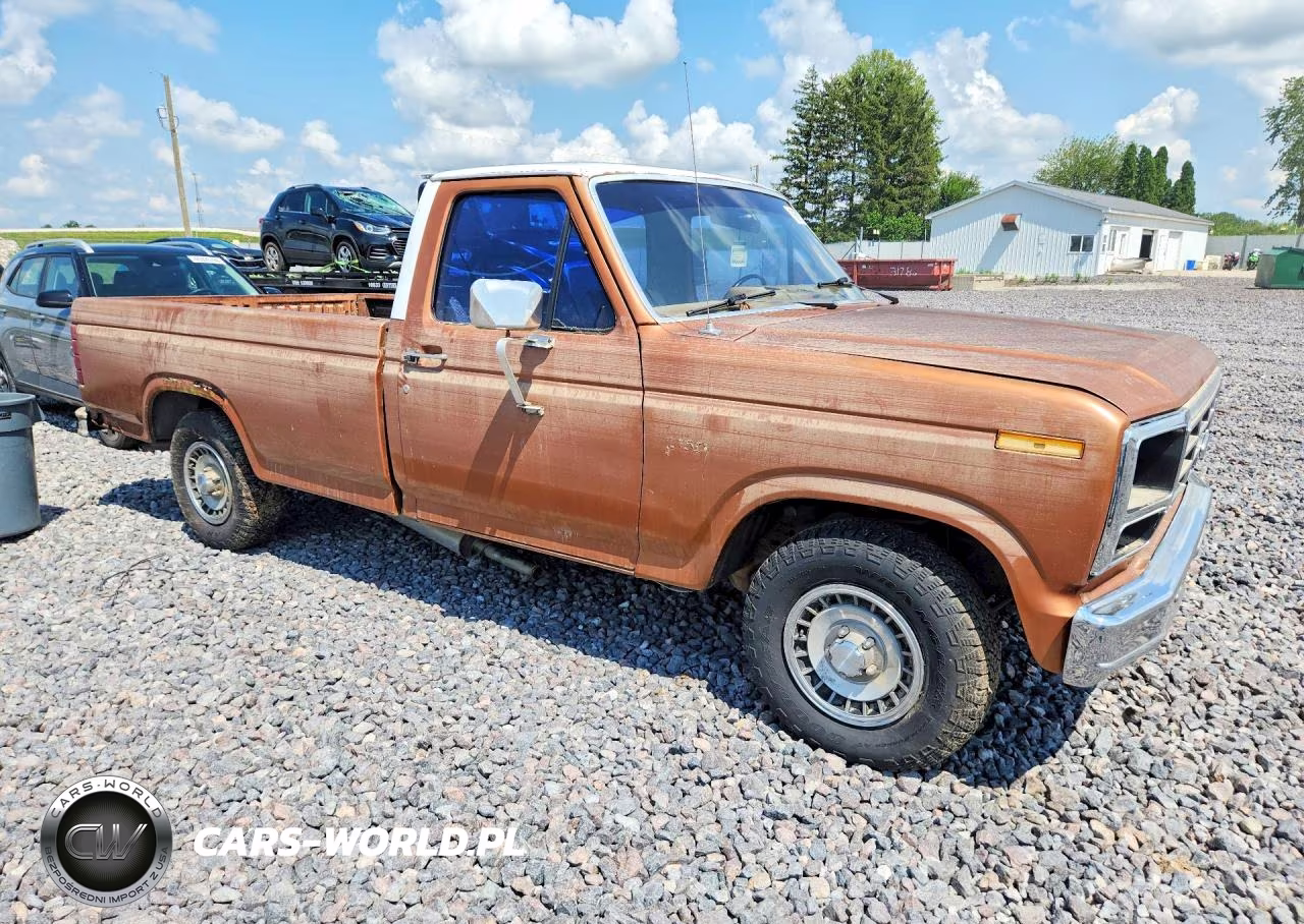 1982 Ford F150 VIN:1FTDF15F4CLA44539 - 4
