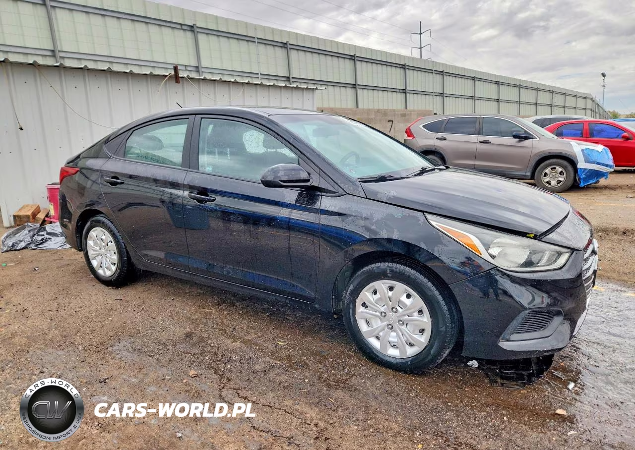 2018 Hyundai Accent Se VIN:3KPC24A39JE014950 - 4