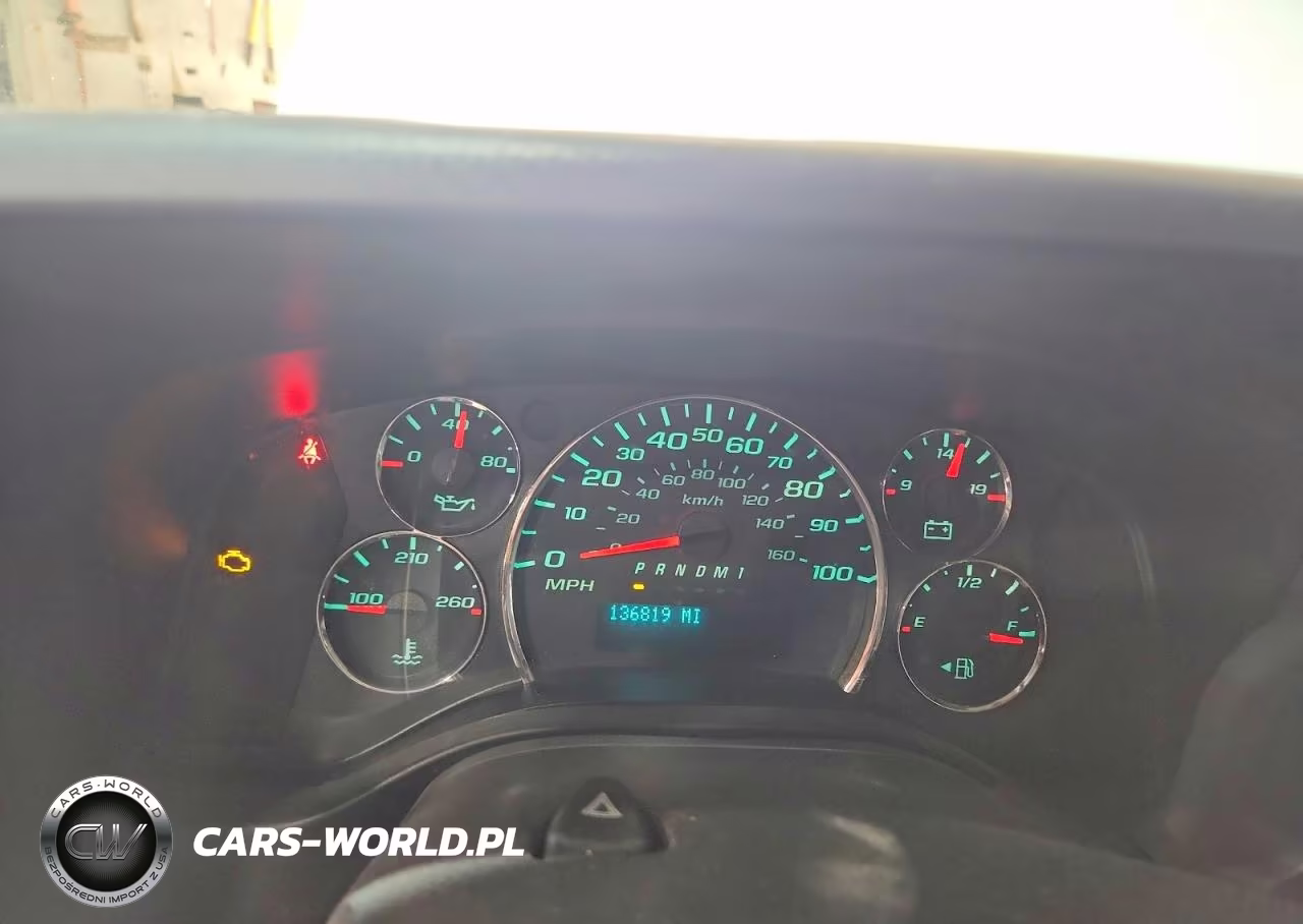 2018 Chevrolet Express G2500 VIN:1GCWGAFGXJ1903915 - 9