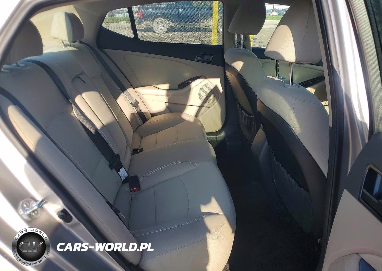 2013 Kia Optima Lx VIN:5XXGM4A72DG093906 - 10