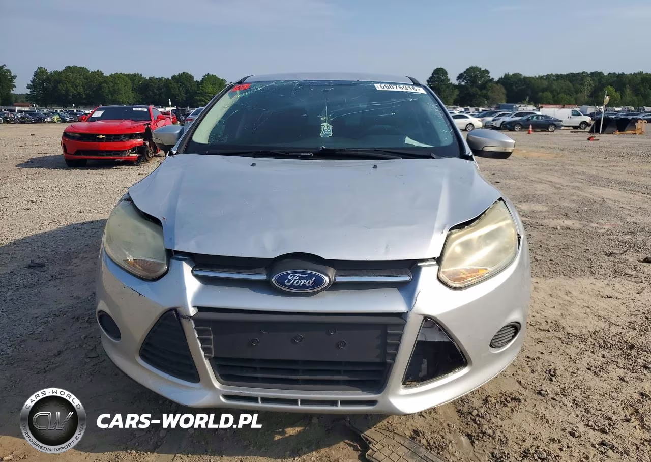 2013 Ford Focus Se VIN:1FADP3F24DL362172 - 5