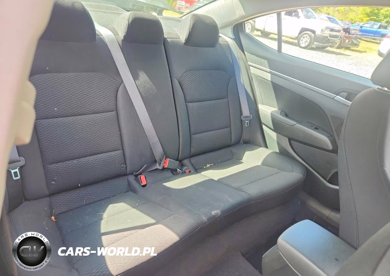 2019 Hyundai Elantra Se VIN:5NPD74LF3KH433435 - 10