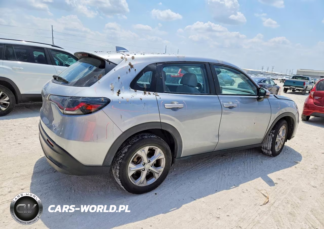 2024 Honda Hr-V Lx VIN:3CZRZ2H31RM727742 - 3