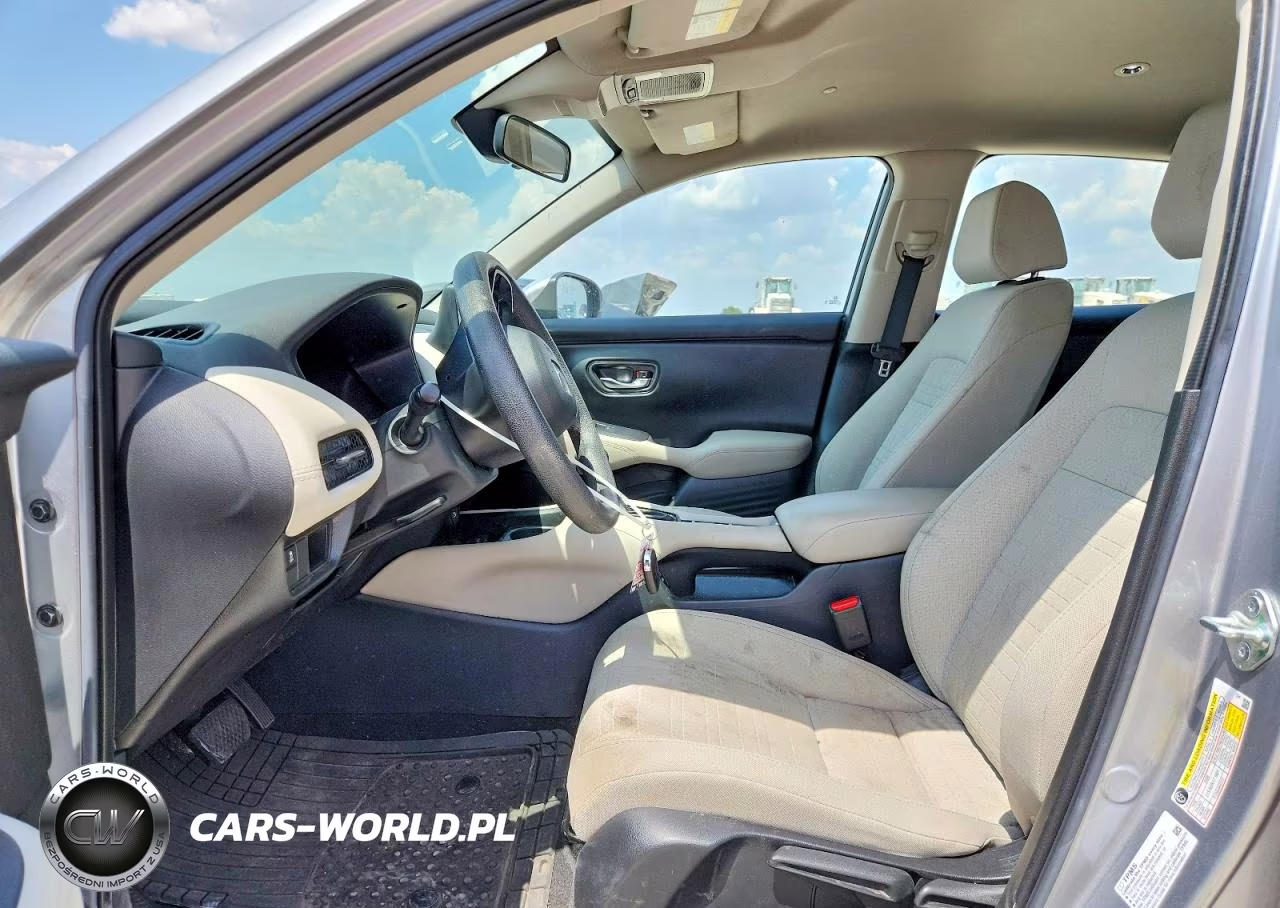 2024 Honda Hr-V Lx VIN:3CZRZ2H31RM727742 - 7