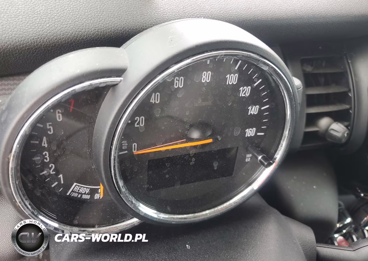 2016 Mini Cooper VIN:WMWXU1C56G2D09857 - 9