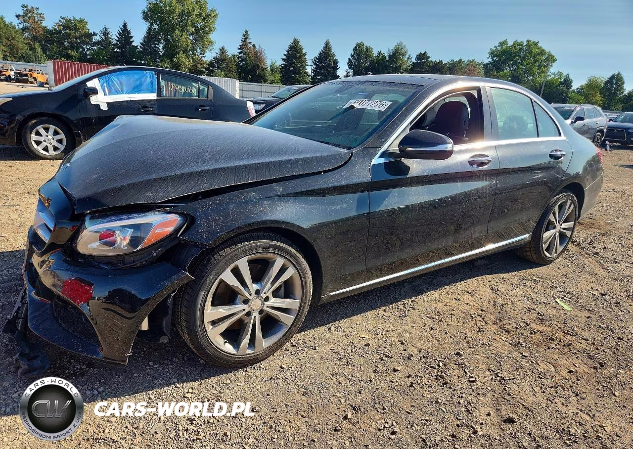 2015 Mercedes-Benz C 300 4Matic VIN:55SWF4KB4FU028083 - 1
