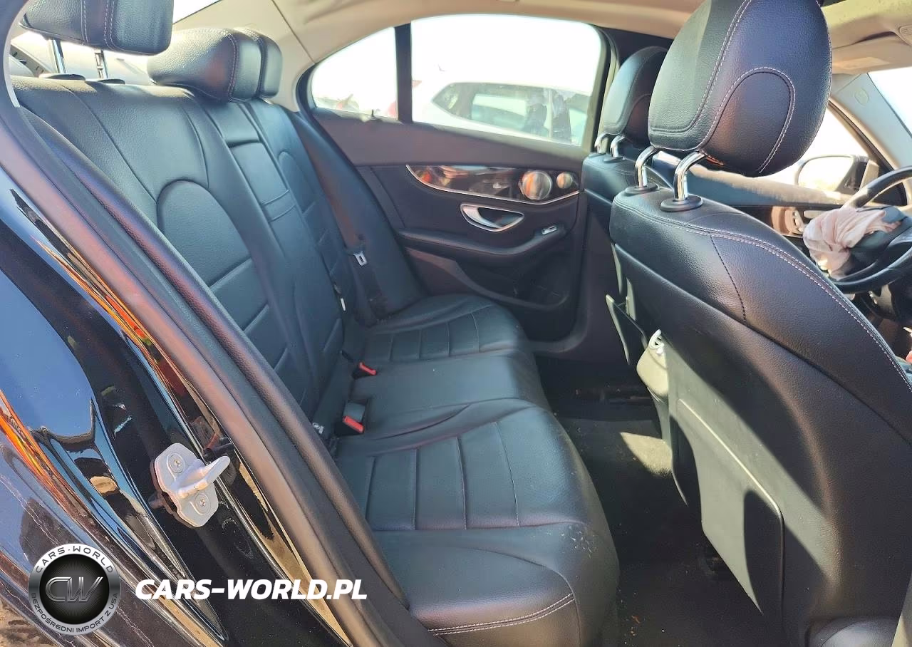 2015 Mercedes-Benz C 300 4Matic VIN:55SWF4KB4FU028083 - 10