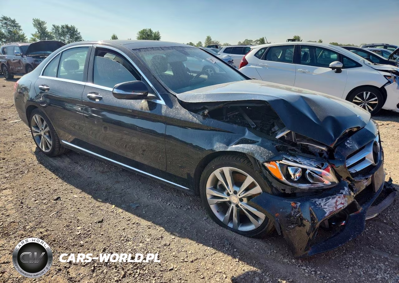 2015 Mercedes-Benz C 300 4Matic VIN:55SWF4KB4FU028083 - 4