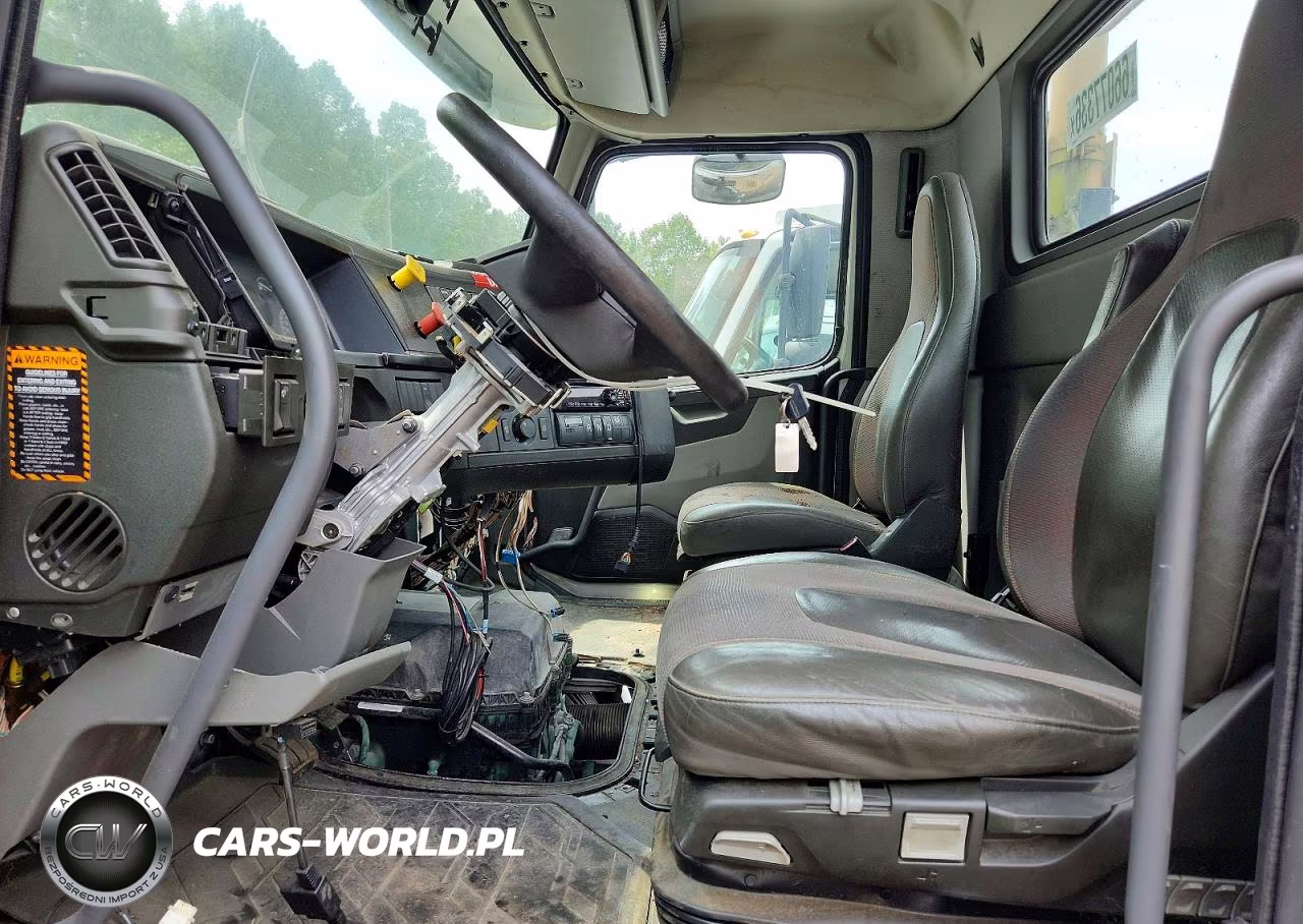 2018 Volvo Vnr VIN:4V4WB9EH7JN896037 - 7
