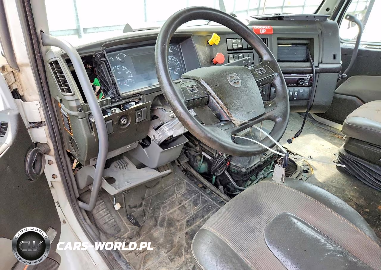 2018 Volvo Vnr VIN:4V4WB9EH7JN896037 - 8