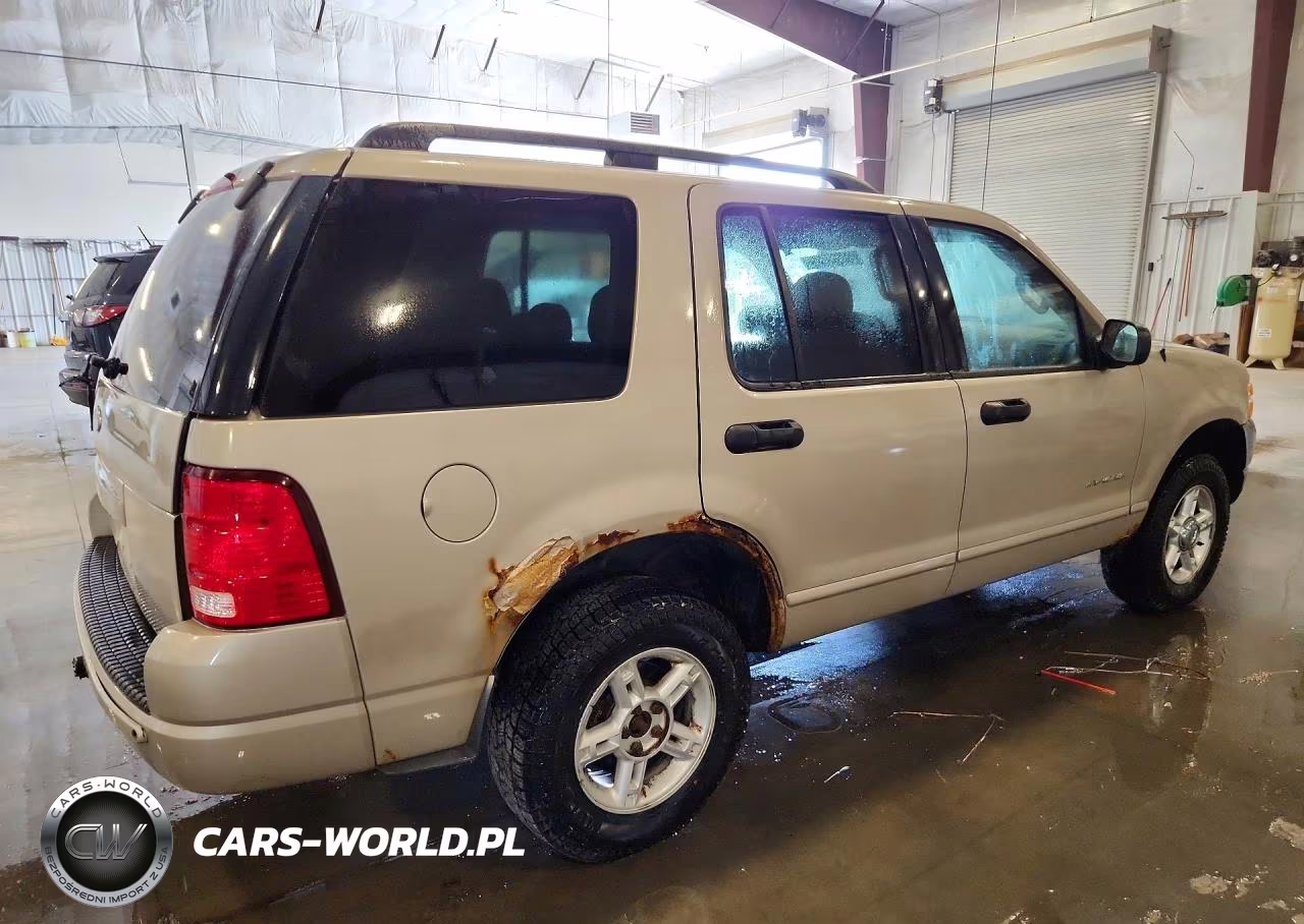 2004 Ford Explorer Xlt VIN:1FMDU73K94ZA57922 - 3
