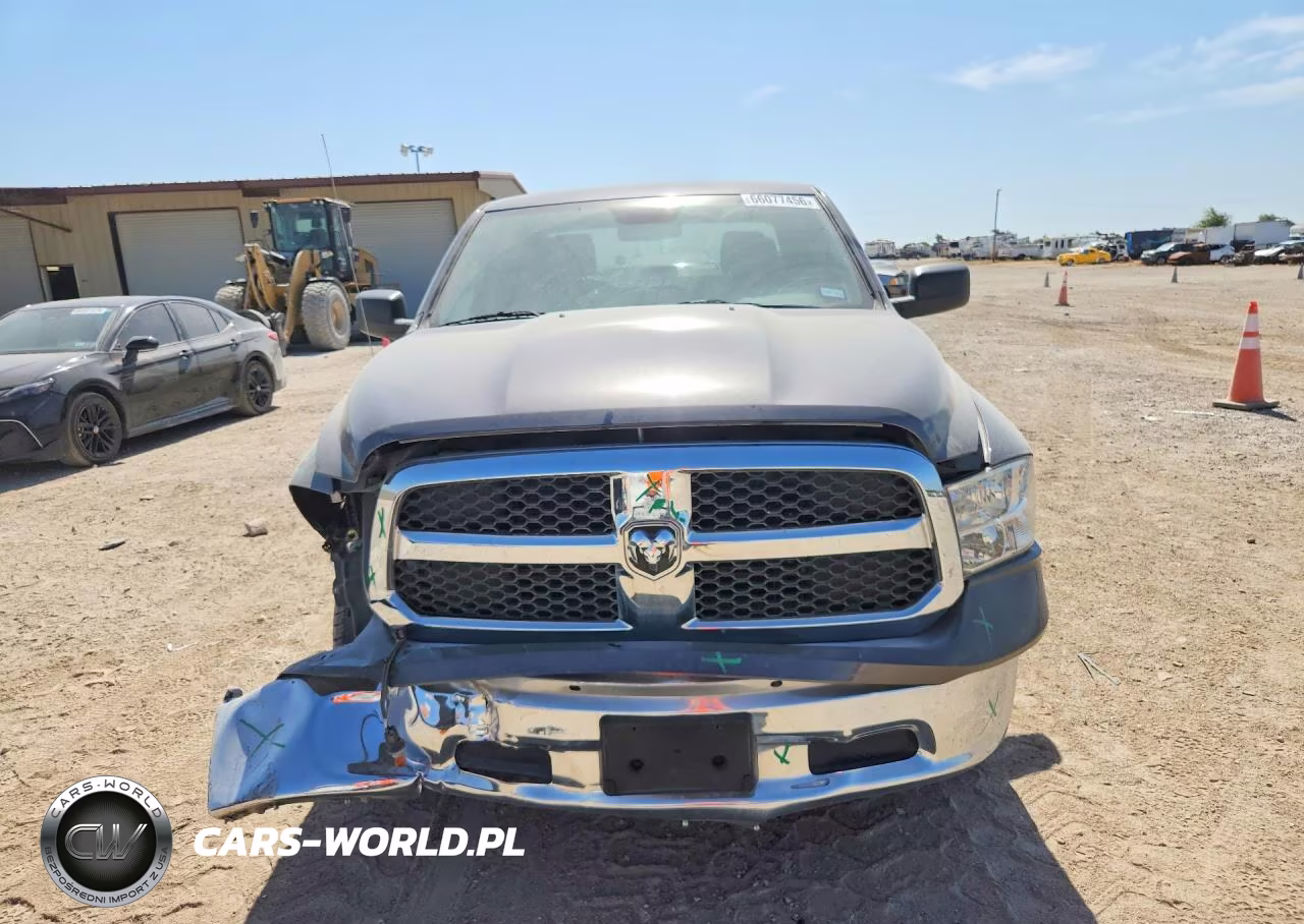 2019 Ram 1500 Classic Tradesman VIN:1C6RR6FT0KS746450 - 5