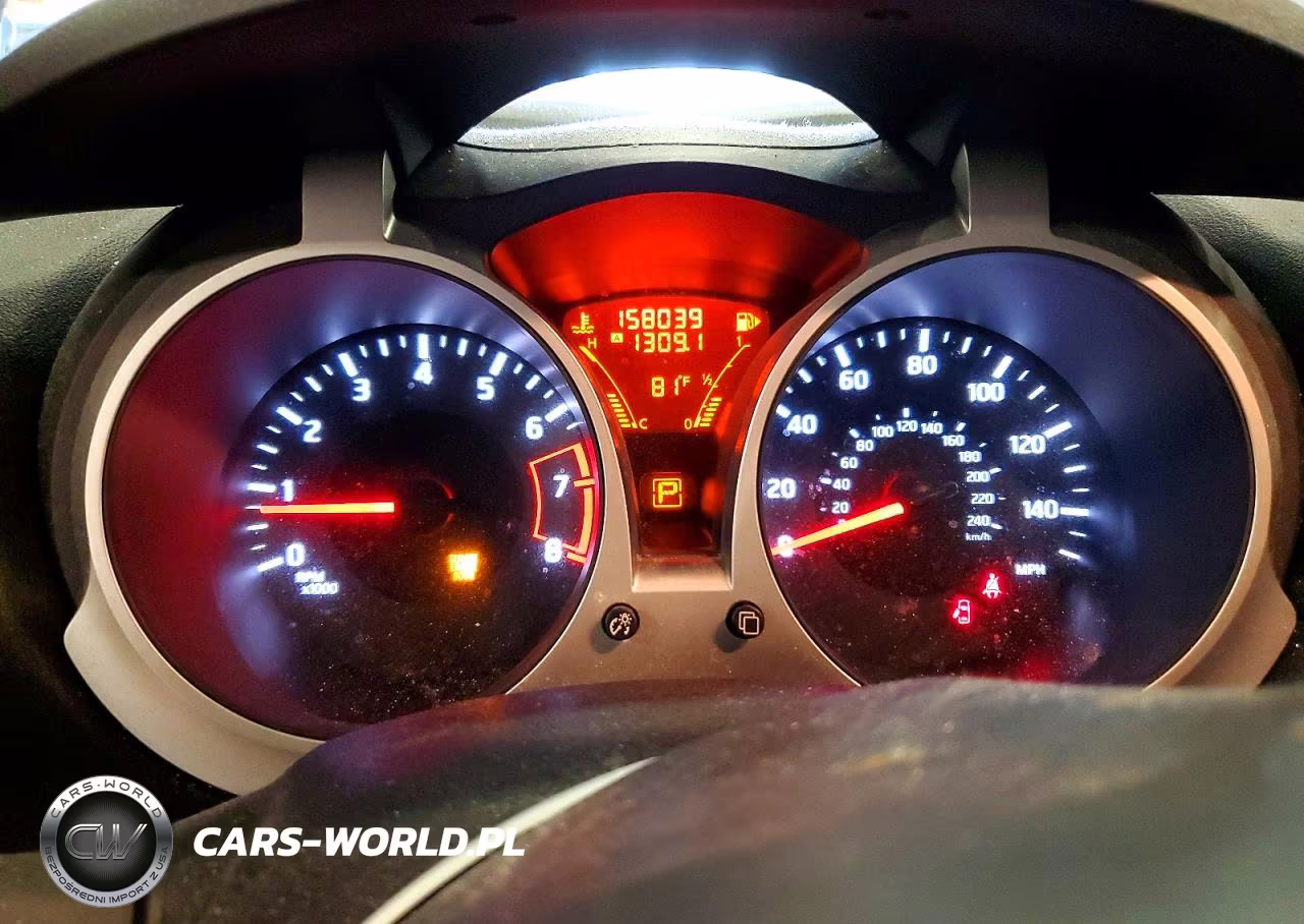 2015 Nissan Juke S VIN:JN8AF5MVXFT550243 - 9