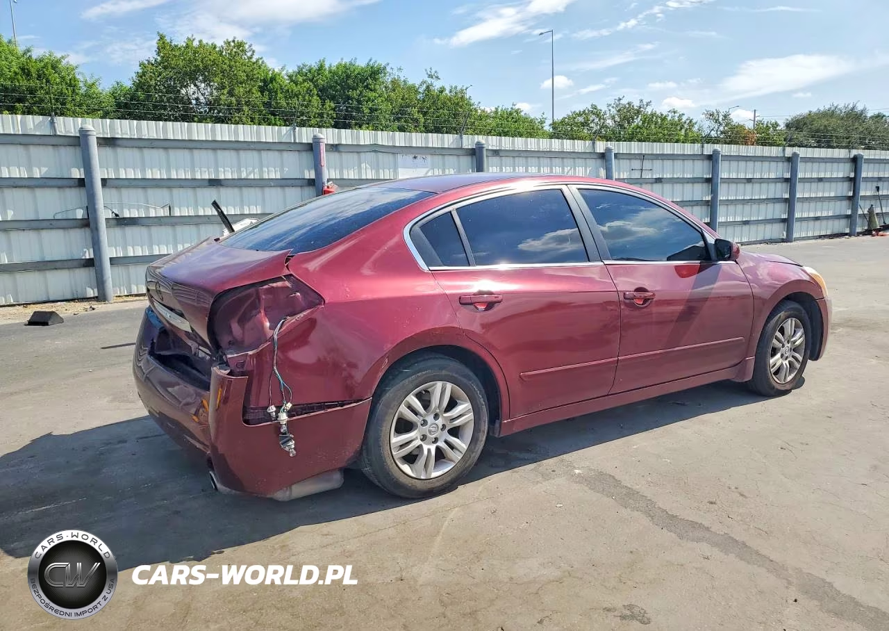 2012 Nissan Altima 2.5 VIN:1N4AL2AP7CC155317 - 3