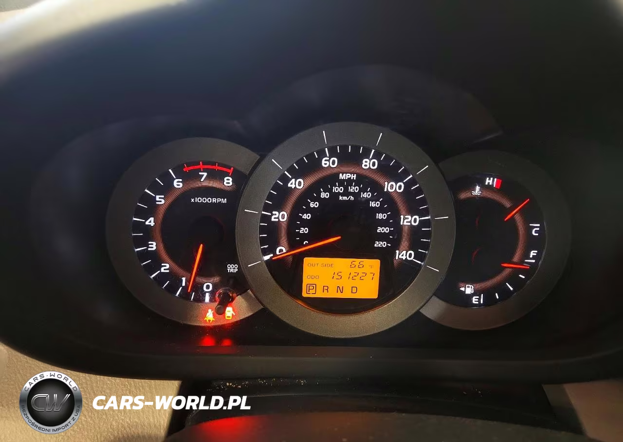 2006 Toyota Rav4 Base VIN:JTMBD33V966013129 - 9