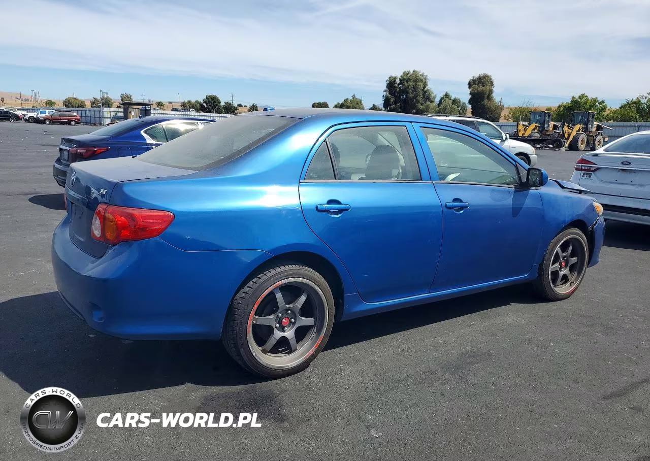 2010 Toyota Corolla Le VIN:1NXBU4EE6AZ185573 - 3