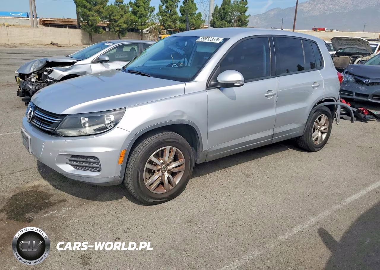 2012 Volkswagen Tiguan S – zdjęcie 1 z 14