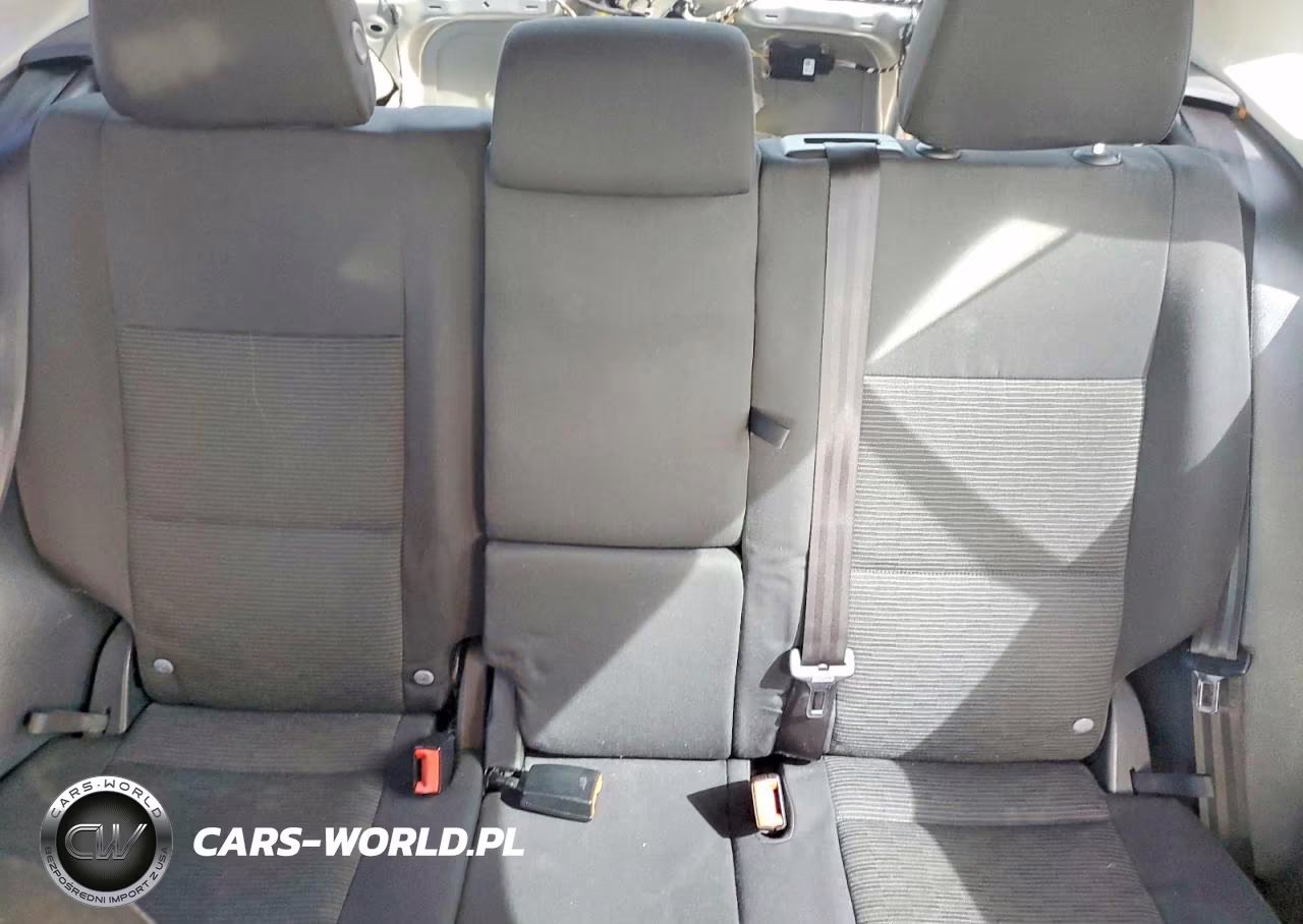 2012 Volkswagen Tiguan S VIN:WVGAV7AX3CW523469 - 10