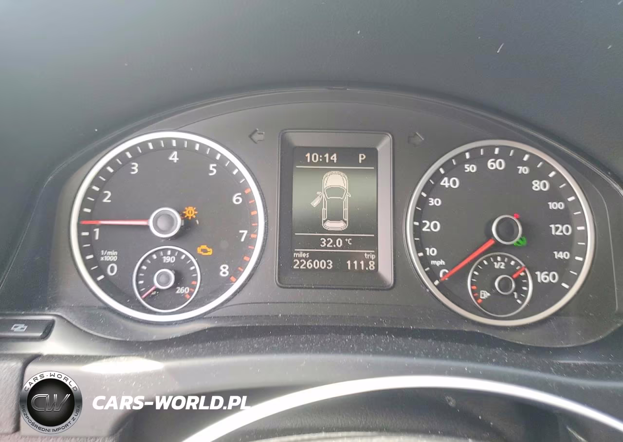 2012 Volkswagen Tiguan S VIN:WVGAV7AX3CW523469 - 9