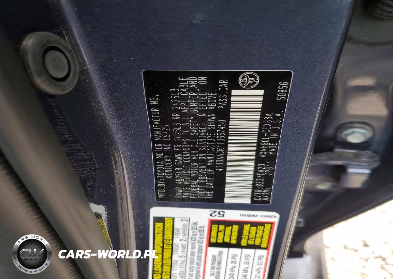 2026 Toyota Camry Se VIN:4T1DAACK1TU657450 - 12