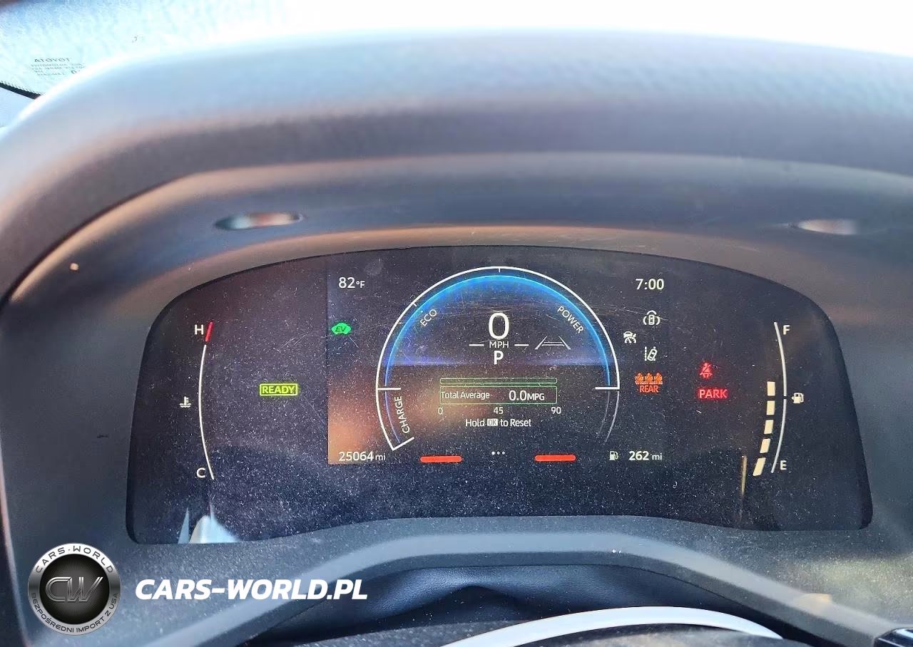 2026 Toyota Camry Se VIN:4T1DAACK1TU657450 - 9