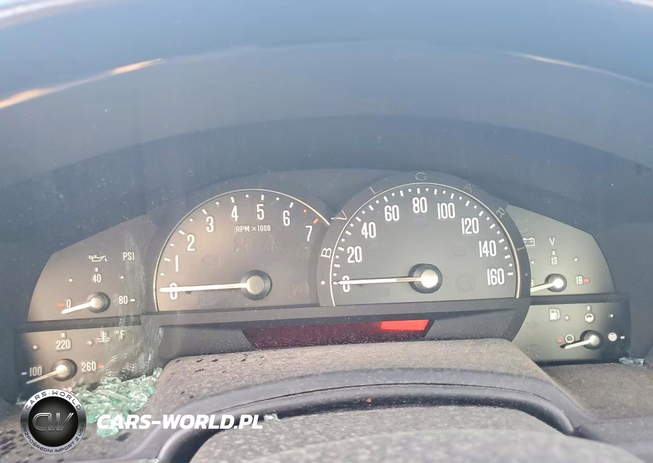2006 Cadillac Xlr VIN:1G6YV36A665602146 - 9