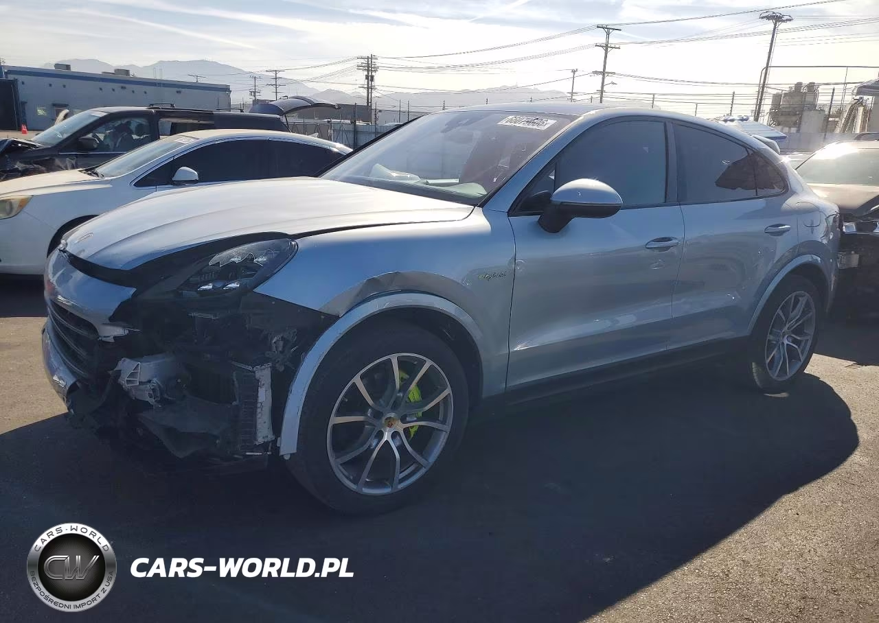 2022 Porsche Cayenne E Hybrid Coupe
