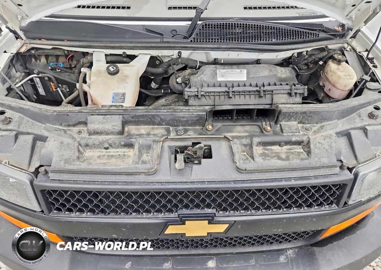 2023 Chevrolet Express G2500 VIN:1GCWGAFPXP1245019 - 11