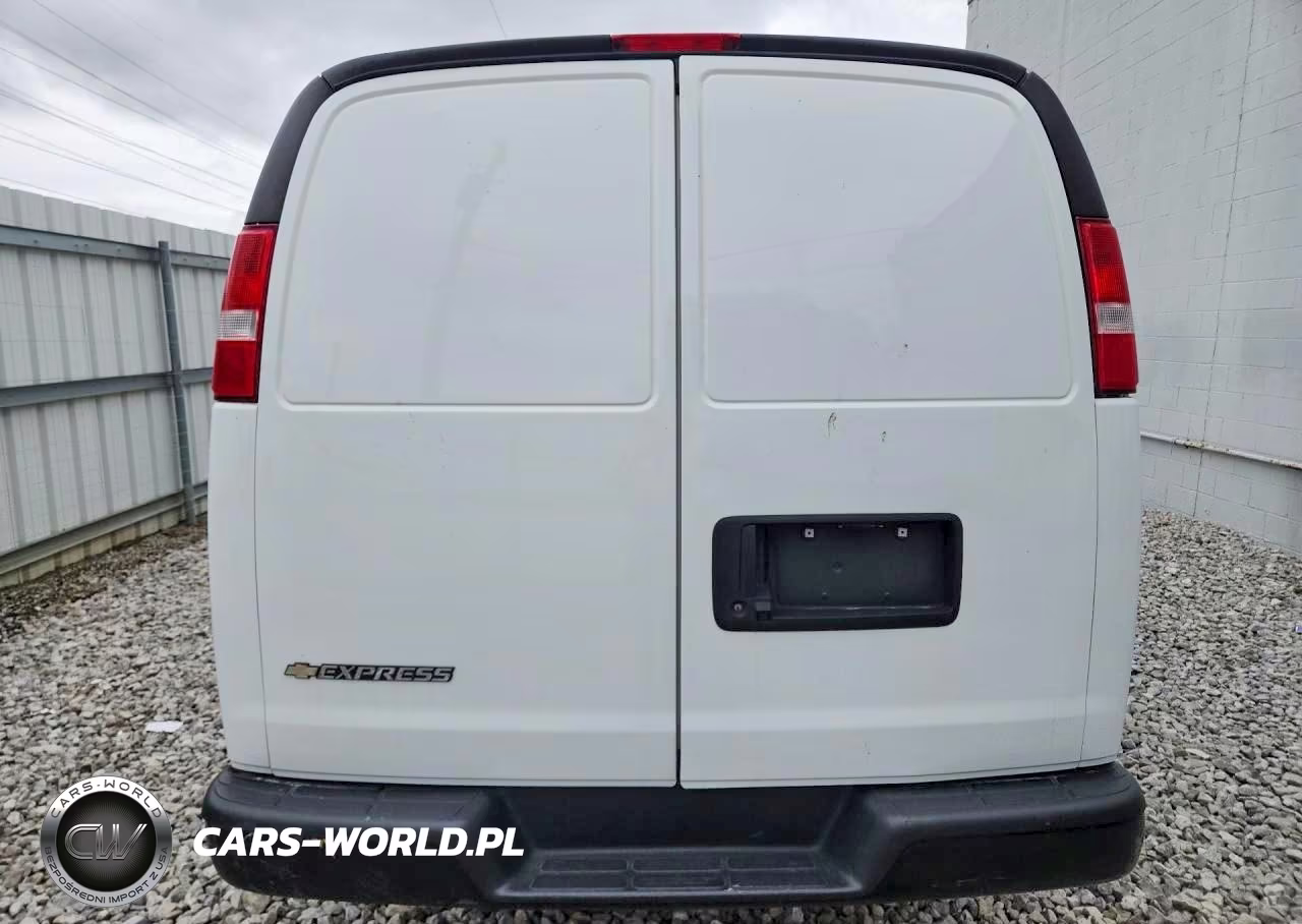 2023 Chevrolet Express G2500 VIN:1GCWGAFPXP1245019 - 6