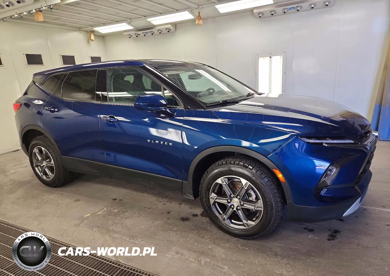 2023 Chevrolet Blazer 2Lt VIN:3GNKBCR4XPS144515 - 4